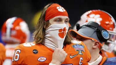 Reporter Accidently Unmutes While Teasing Trevor Lawrence At Press Conference