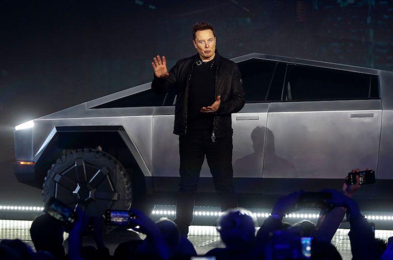 Elon Musk Surpasses Jeff Bezos as the Richest Man in the World Amid COVID-19 Pandemic