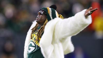 Lil Wayne Releasing New Song Tonight For Packers
