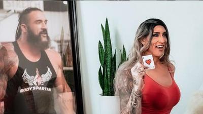 Former WWE Superstar Gabbi Tuft Reveals She Is Transgender