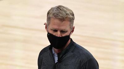 Steve Kerr Roasts Ted Cruz For Leaving Texas During Crisis