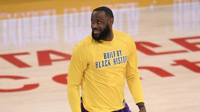 LeBron James Reacts To Zlatan Ibrahimovic's "Stick To Sports" Comment