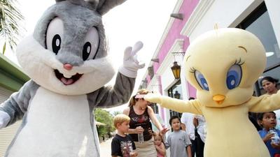 Lola Bunny's "Space Jam" Redesign Ignites Scrutiny From Online Weirdos