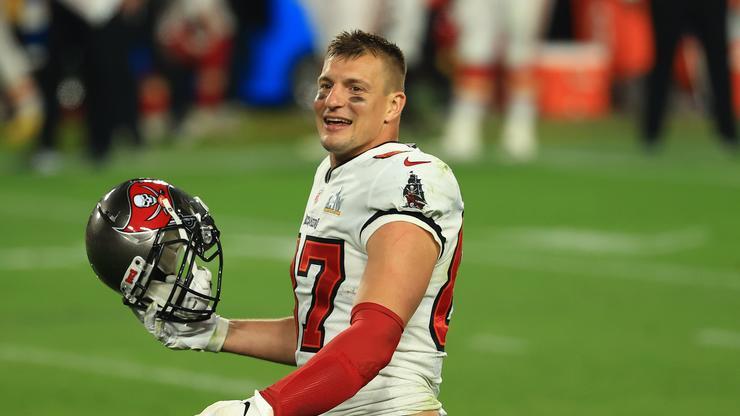 Rob Gronkowski Opens Up About Aaron Hernandez Murder Saga