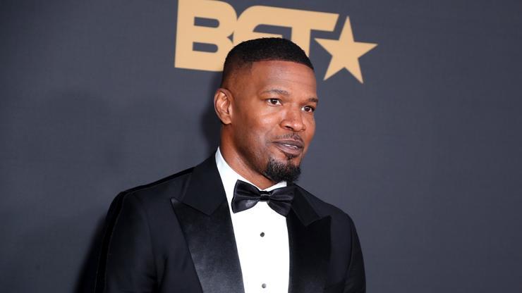 Jamie Foxx Signs On To Play Mike Tyson In New TV Series