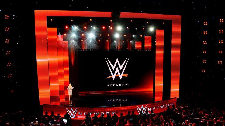 WWE Hall of Famer Brian "Road Dogg" James Hospitalized After Apparent Heart Attack