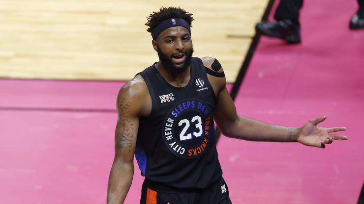 Mitchell Robinson Comments On Fracturing His Foot
