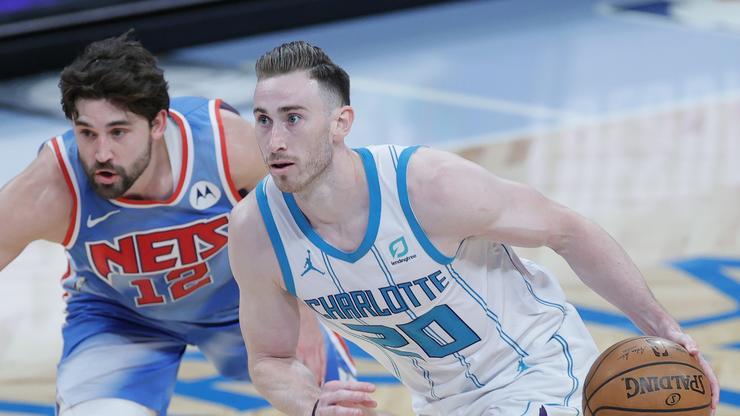 Gordon Hayward Suffers Foot Sprain, Injury Timeline Revealed