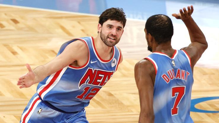 Kevin Durant Compares Joe Harris To Steph Curry & Klay Thompson