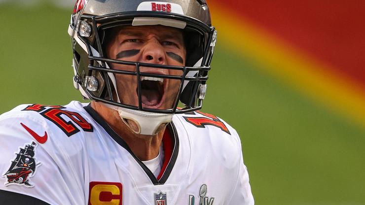 Tom Brady Gives Update On His Knee Surgery Recovery