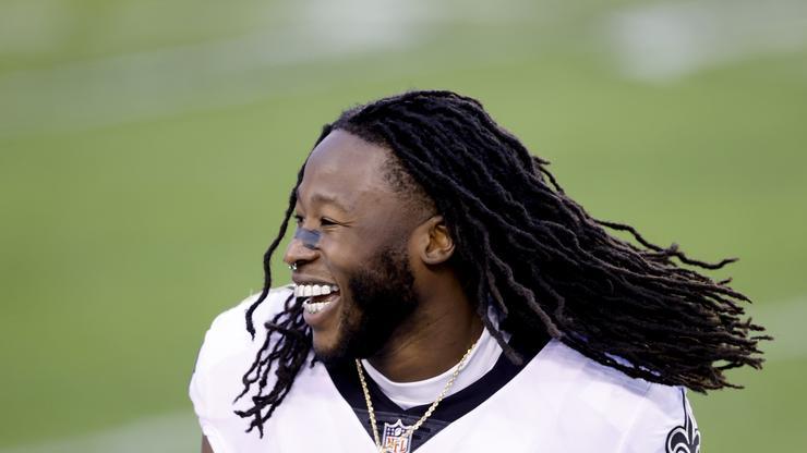 Alvin Kamara Trolls Fans With "Nice" New Number Change