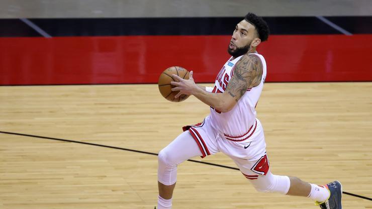 Denzel Valentine Roasted By Bulls Broadcast After Horrendous Shot