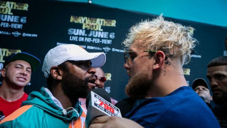 Jake Paul Gets Tattoo To Commemorate Snatching Floyd Mayweather's Hat