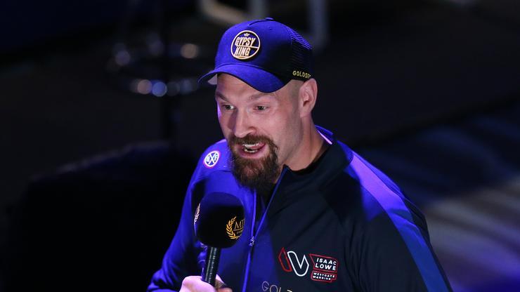 Tyson Fury Challenged By Canelo Alvarez's Teammate