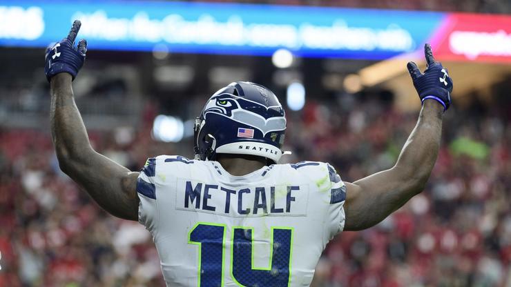 DK Metcalf Runs 100 Meters In 10.37 Seconds At USATF Golden Games
