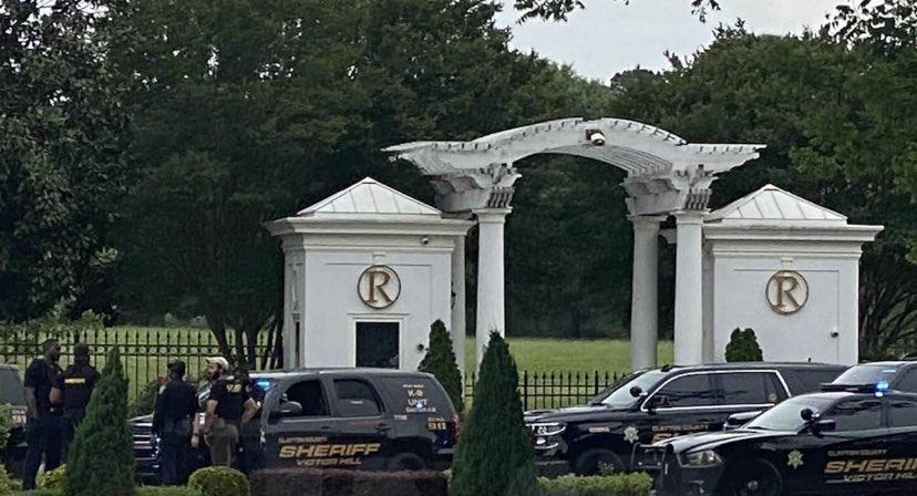 Police Chase Man with Gun to Gates of Rick Ross’ Estate