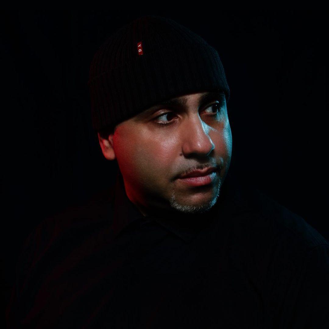 DMX’s Photographer, Sharief Ziyadat, Says X Was “Passionate About Everything He Did”