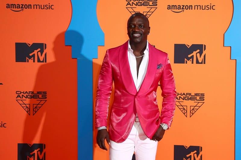 Akon Falls Victim to Car Theft at Atlanta Gas Station
