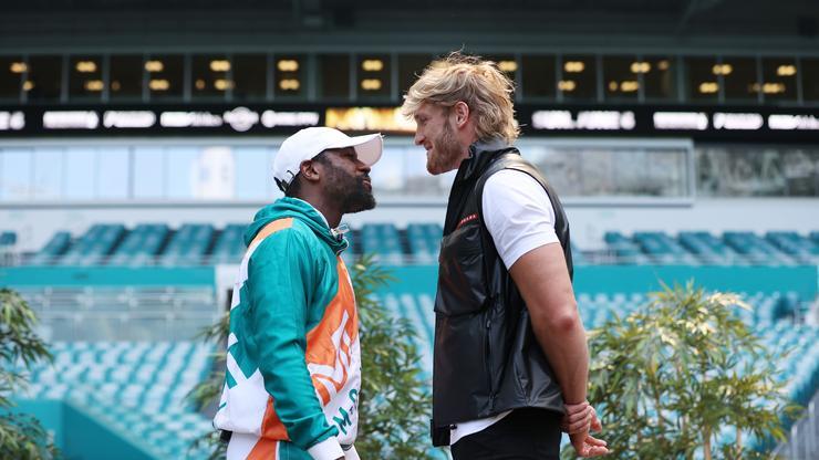 Logan Paul Calls Floyd Mayweather "Pipsqueak" While Bashing His Sparring