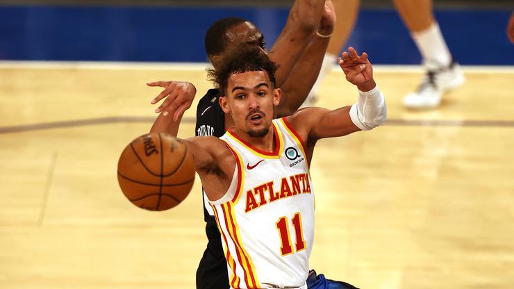 Knicks Fans Ruthlessly Troll Trae Young During Playoff Game