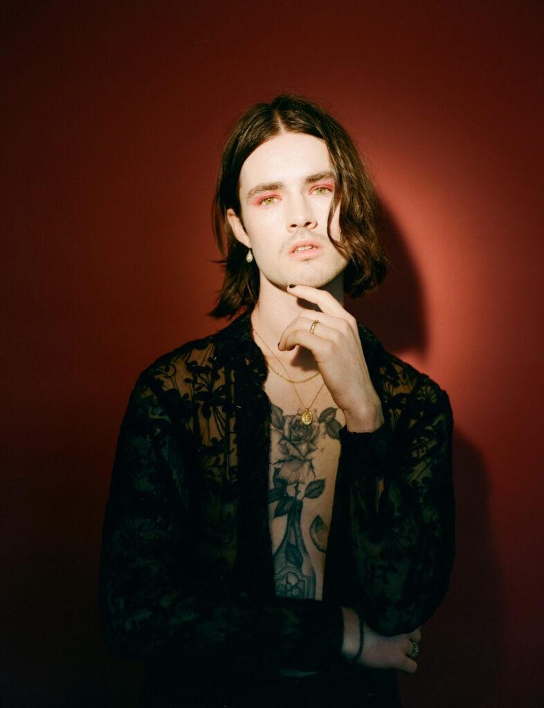 Ride the Emotional Train With Saint Rien’s New Track “Like You”