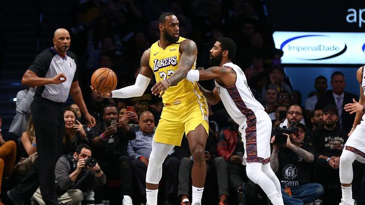 LeBron James Reacts To Kyrie Irving's Untimely Injury