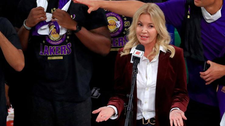 Lakers Front Office To Receive Its Own Fictional Comedy Series