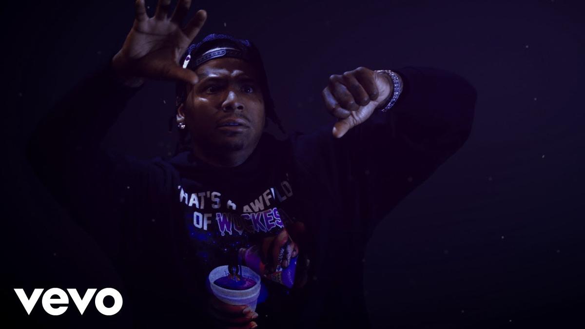 [WATCH] Moneybagg Yo Freefalls into His Purple Cup in “Wockesha” Video