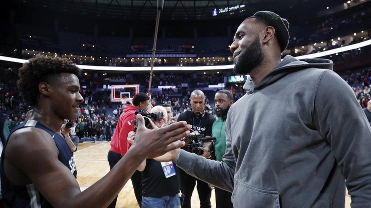 LeBron James Coaches Bronny During Touching Father-Son Moment