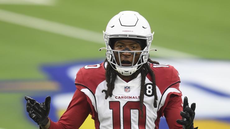 DeAndre Hopkins Tweets & Deletes Anti-Vaccine Sentiment