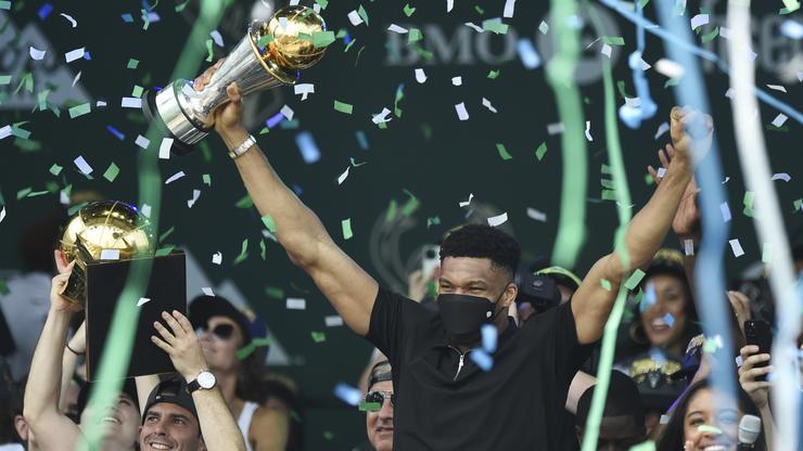 Giannis Antetokounmpo Seeks Chic-Fil-A Sponsorship After Viral Order