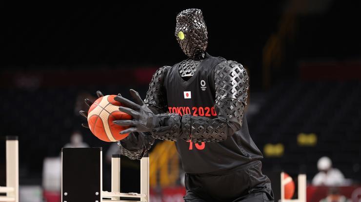 Basketball Robot Steals The Show At The Tokyo Olympics
