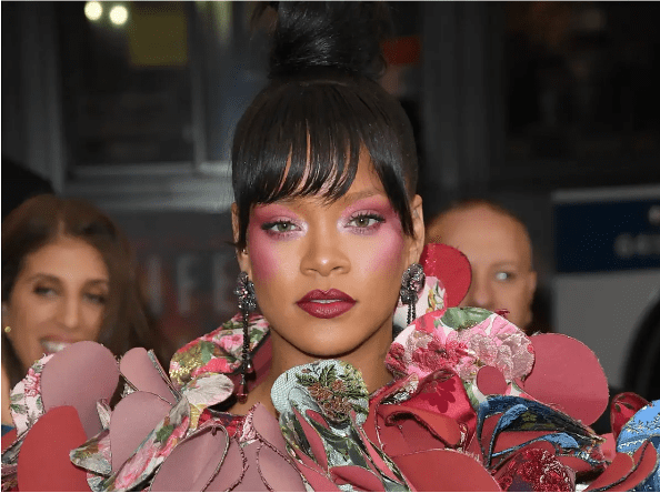 Rihanna Is Set To Launch Fenty Parfum