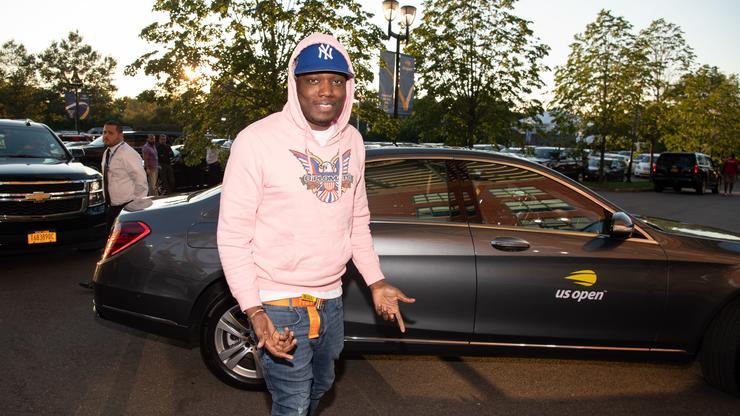 Michael Che Under Fire For Insensitive Simon Biles Jokes