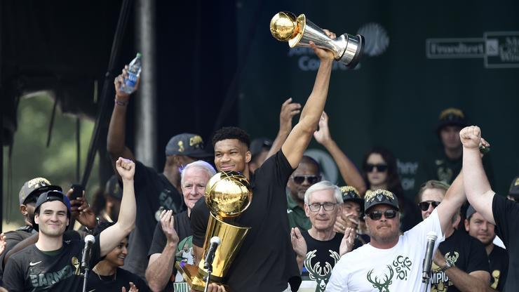 Giannis Antetokounmpo's Injury Status For Next Season Revealed