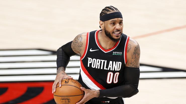 Lakers Are "Very Interested" In Signing Carmelo Anthony: Report