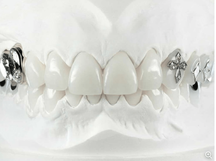 Odell Beckham Jr. Shows Off His $1.8M Diamond Grills