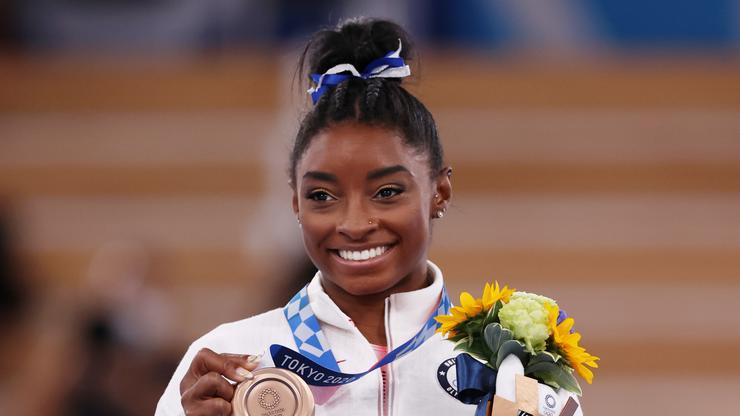 Simone Biles Learned Her Aunt Died While Competing At Tokyo Olympics: Report