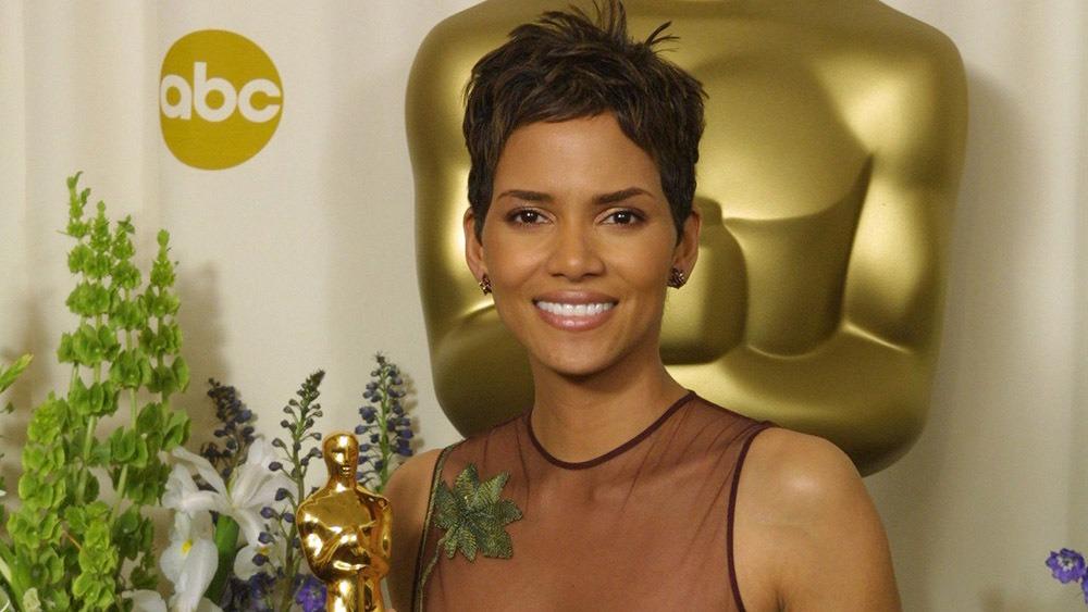 Halle Berry Reflects on Career After Historic Oscar Win: ‘I Thought They Were Going To Drop Offers At My House’