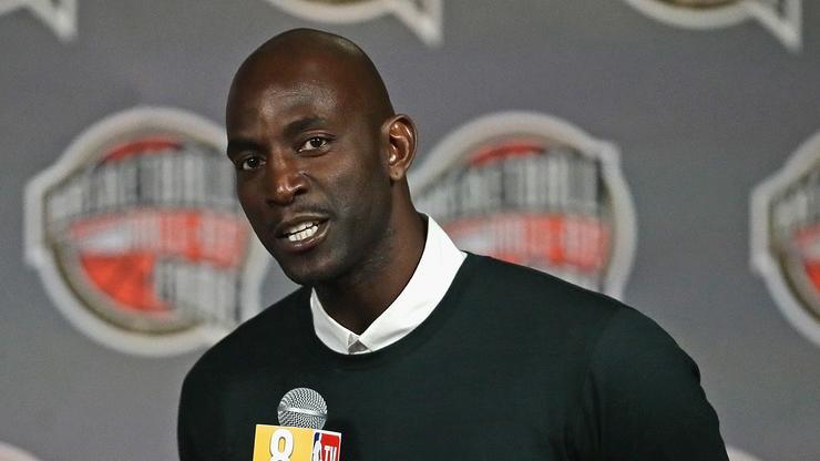 Kevin Garnett Reveals His All-Time NBA Starting Five
