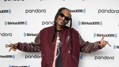 Snoop Dogg Offers Bold Super Bowl Prediction