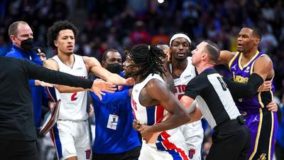 Dwane Casey Reveals How Isaiah Stewart Feels About LeBron Incident