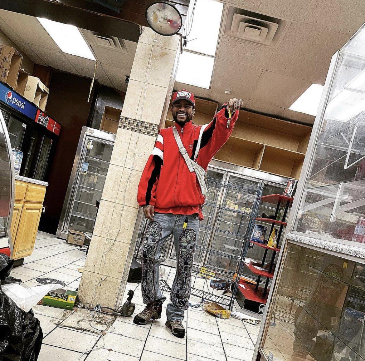 Dave East Celebrates Purchase of His First Store, Salutes Nipsey Hussle