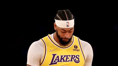 Anthony Davis Reveals How He's Going To Deal With 3-Point Woes