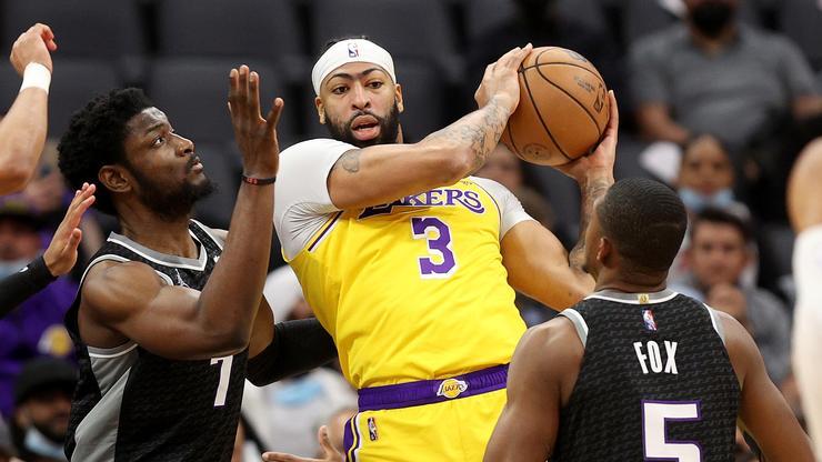 Anthony Davis Reveals How LeBron James Is Feeling Amid COVID-19 Battle