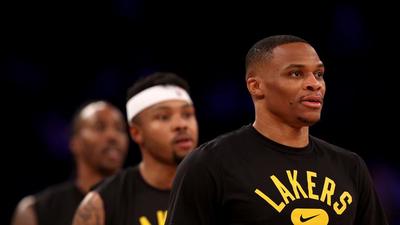Russell Westbrook Goes Off On Media For Kawhi Leonard Rumors