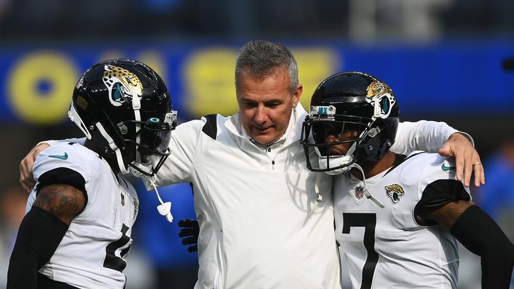 Jaguars Plan To Keep Urban Meyer On As Head Coach: Report