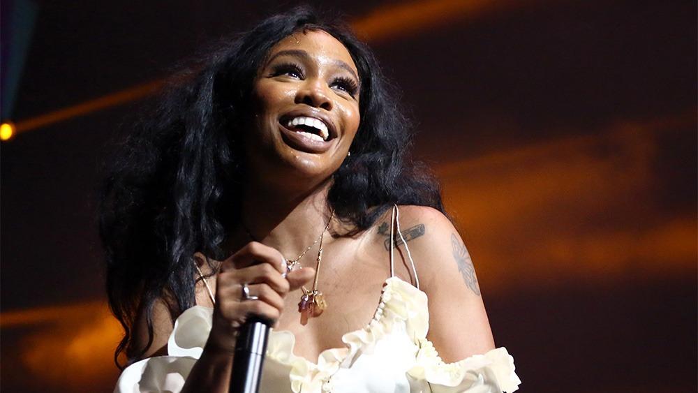 ICYMI: SZA’s “I Hate U” Smashes Apple Music Streaming Records in Its First Week