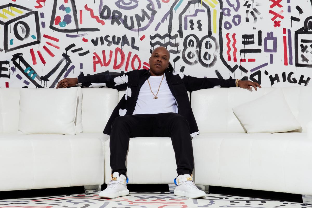 Too $hort Creates Virtual Strip Club with New Encore Partnership
