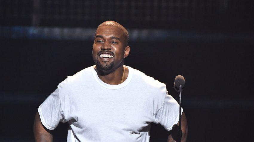 Kanye West Called “Modern-Day Santa Claus” After Buying 4,000 Christmas Toys in Chicago